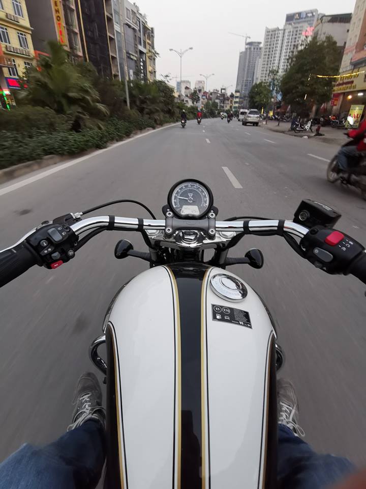 Triumph Speed Master