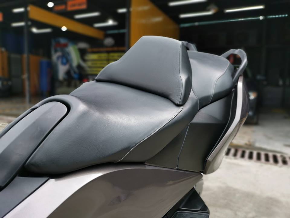BMW C650GT