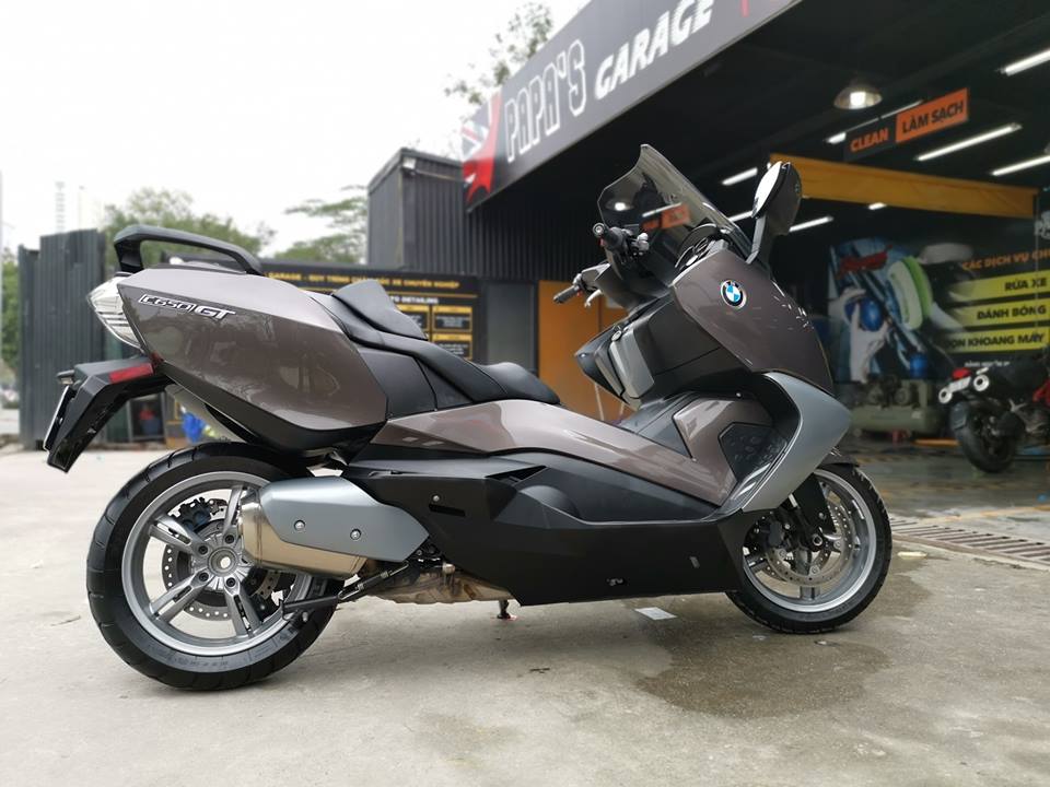 BMW C650GT