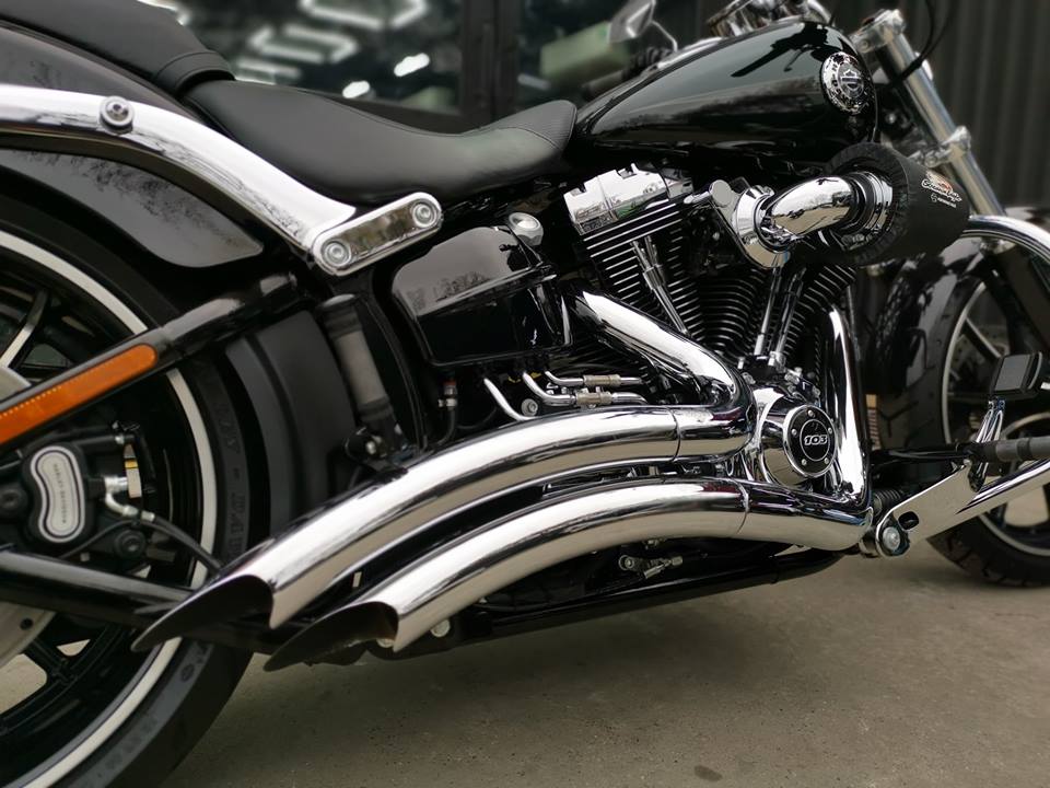 Harley Davidson Softail Breakout 2015 01294